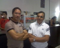 /album/jantar%20dan%c3%a7ante%20dia%2013-03-2010/moto-1426-jpg/